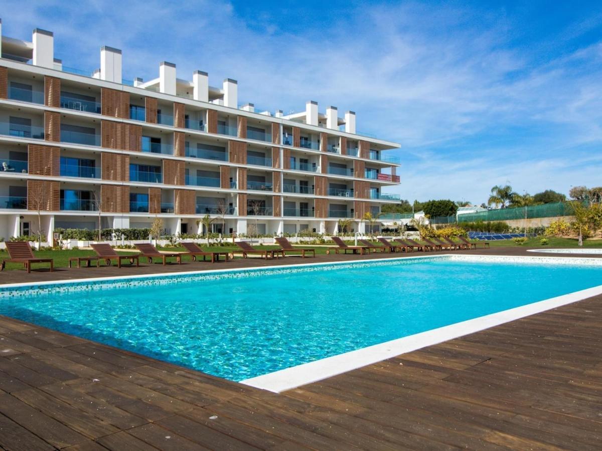 Green C Apartment - Luxurious & Playground & Garage Албуфейра Экстерьер фото
